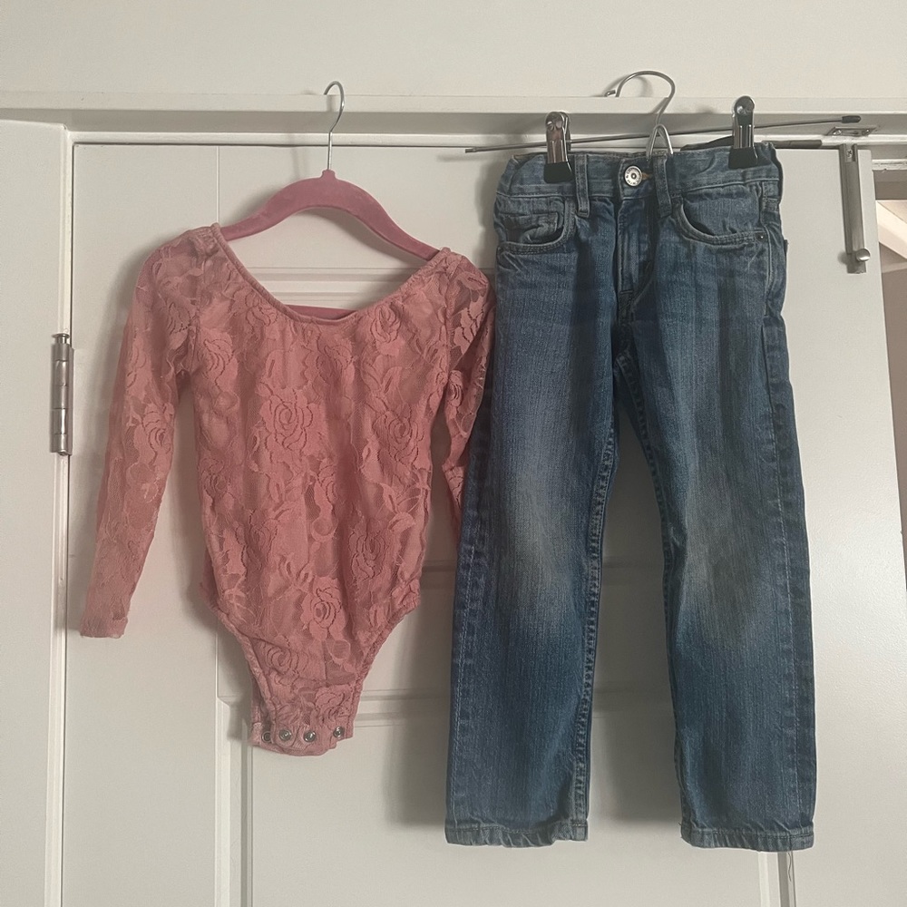 Bailey’s Blossoms Lace Bodysuit Dusty Rose Leotard H&M Jeans 3T 4T onesie